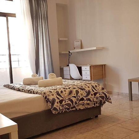 Palette Apartment Champagne - Athens Center, 6 Bd, 3 Bath Екстер'єр фото