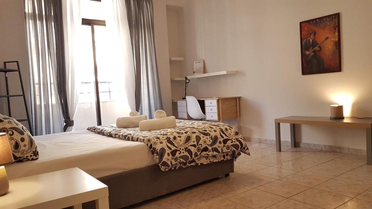 Palette Apartment Champagne - Athens Center, 6 Bd, 3 Bath Екстер'єр фото