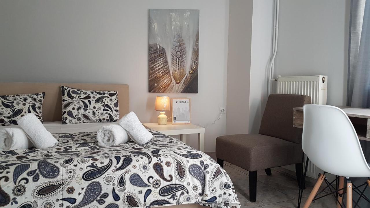 Palette Apartment Champagne - Athens Center, 6 Bd, 3 Bath Екстер'єр фото