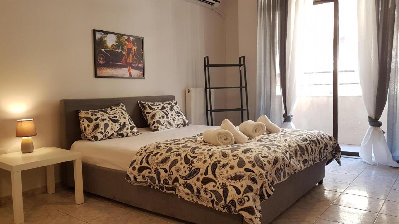 Palette Apartment Champagne - Athens Center, 6 Bd, 3 Bath Екстер'єр фото
