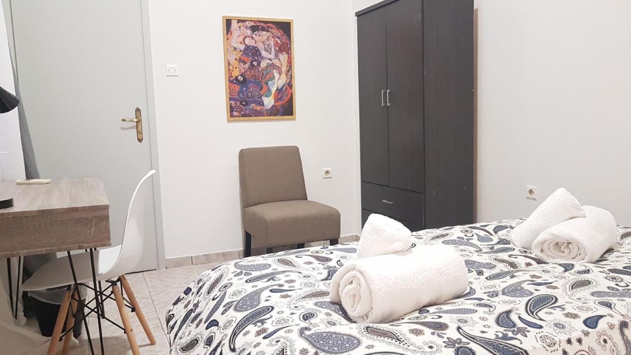 Palette Apartment Champagne - Athens Center, 6 Bd, 3 Bath Екстер'єр фото