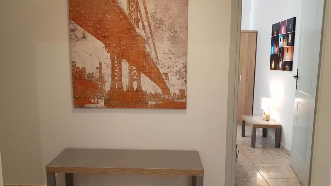 Palette Apartment Champagne - Athens Center, 6 Bd, 3 Bath Екстер'єр фото