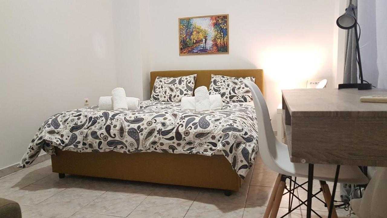 Palette Apartment Champagne - Athens Center, 6 Bd, 3 Bath Екстер'єр фото